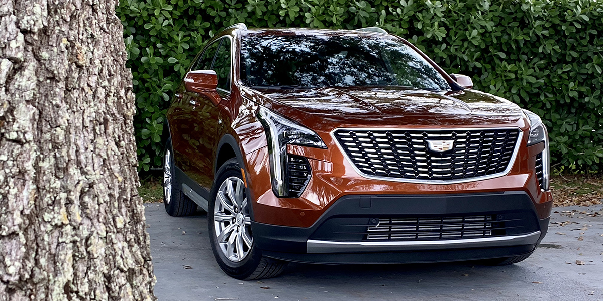 2021 Cadillac XT4 FWD Premium Luxury