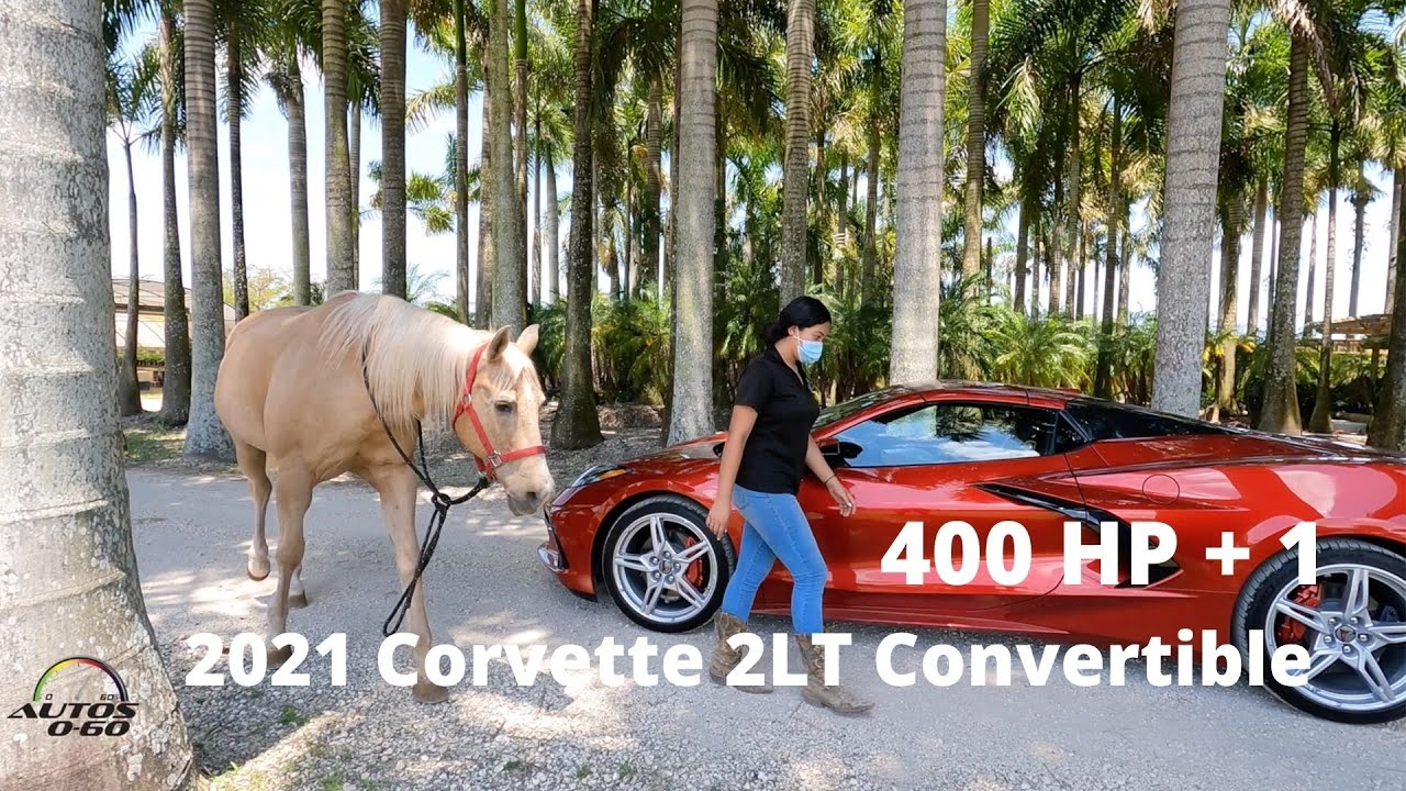 2021 Chevrolet Corvette 2LT Convertible_01
